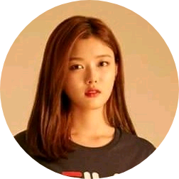 김유정 image