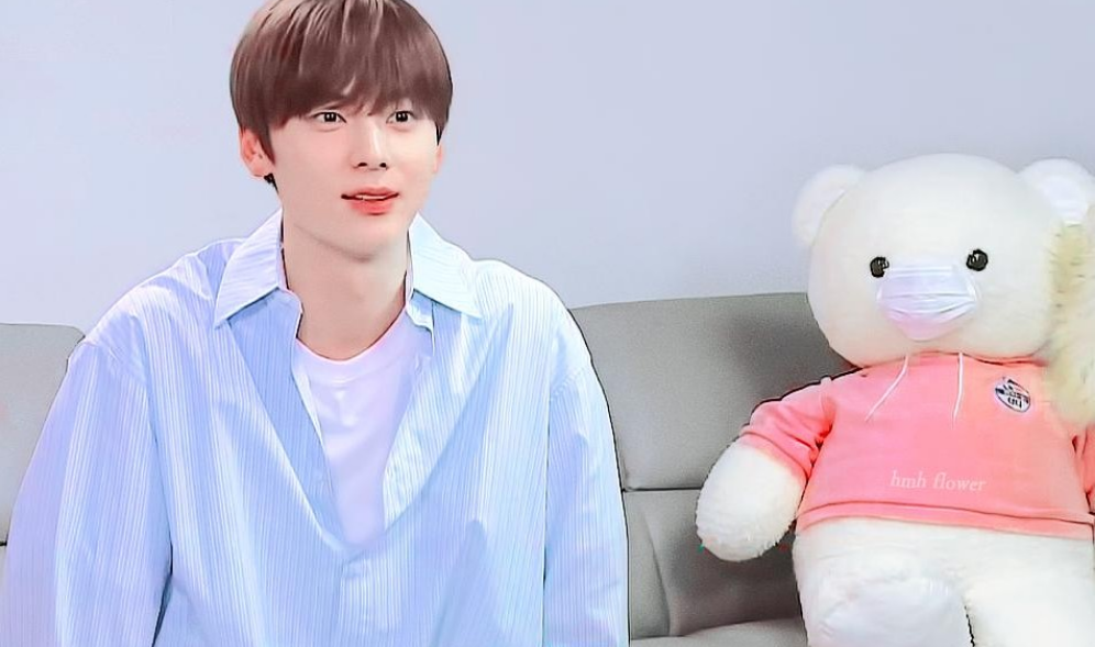 Vote for Minhyun 25 thumbnail