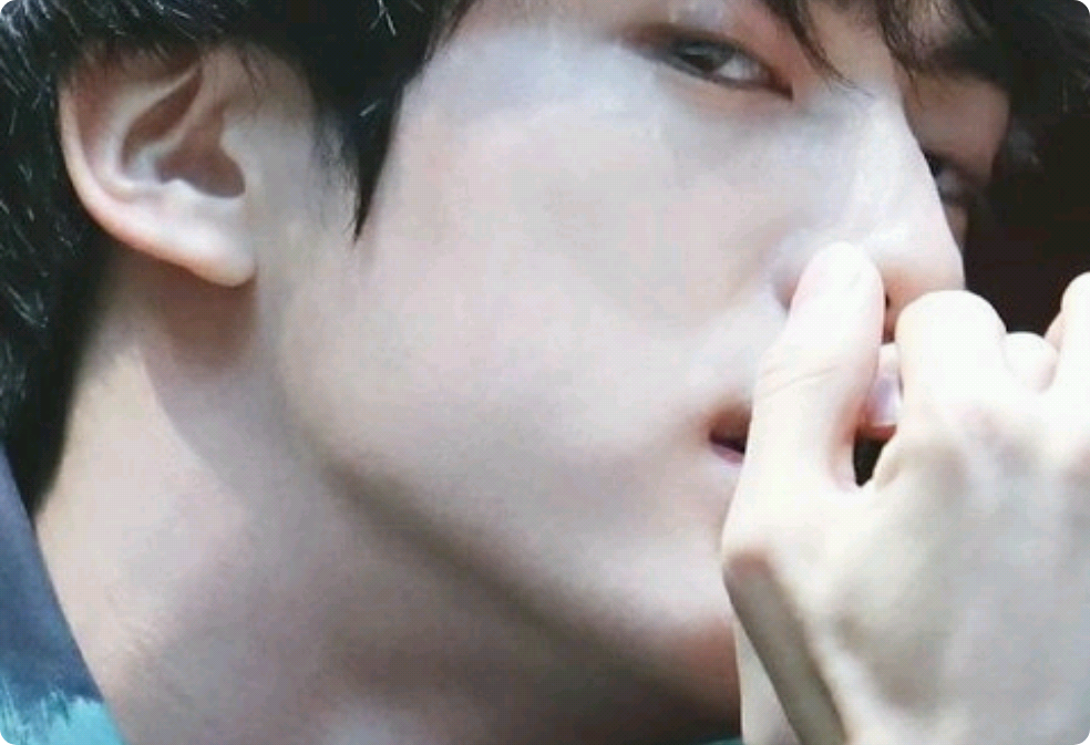 조직에서 유일한 여자입니다. thumbnail