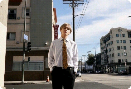 My first crush was my manager, my ex-boyfriend was the CEO of my agency. thumbnail