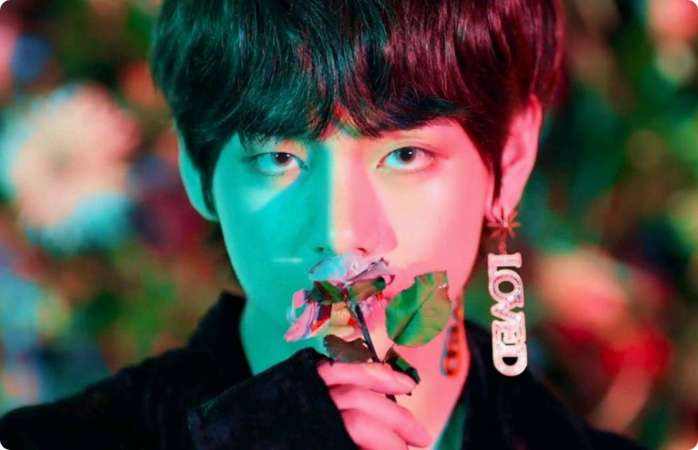 방탄소년단 뷔한테 장난전화 왔어요 thumbnail