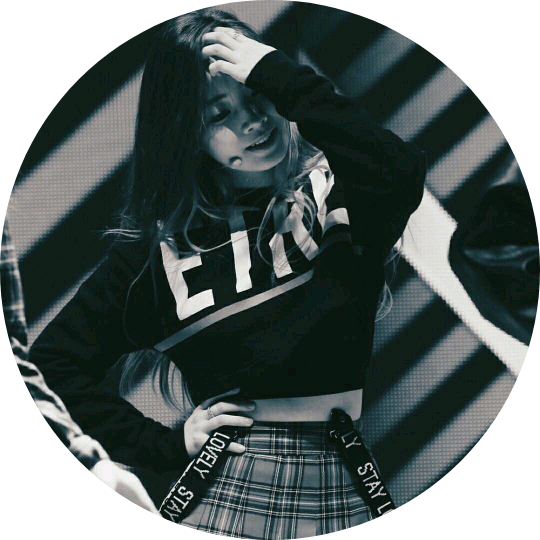 박여주/17세 image