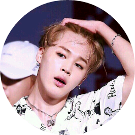 박지민 image
