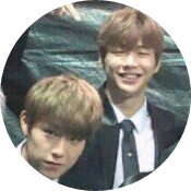 강다니엘,박우진 image