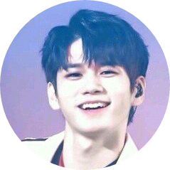 옹성우 image