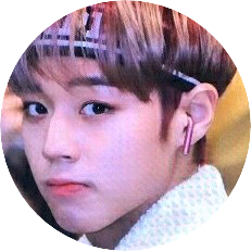 박지훈/19살 image