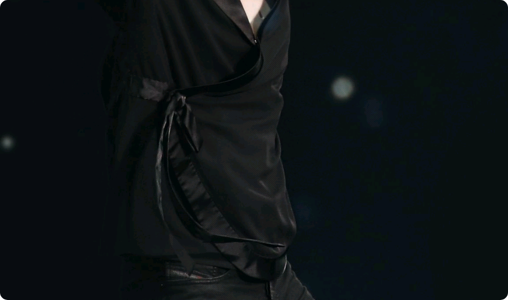 Mengapa kamu terus menjauh? thumbnail