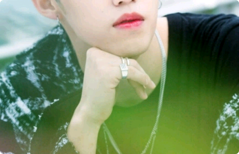 인기절정 아이돌의 약혼녀 thumbnail