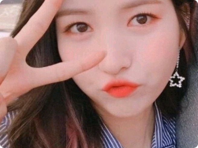 학교일진이랑 사귀다 thumbnail