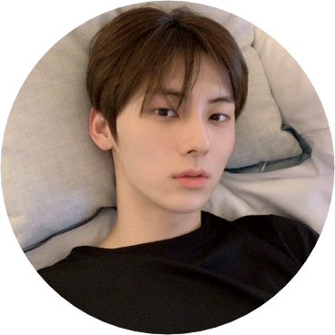 황민현 발닦개 image