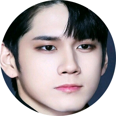옹성우 image