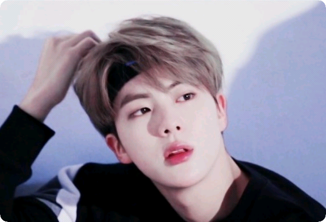 Desas-desus tentang hubungan romantis antara teman dekat. thumbnail