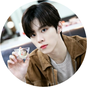 김우석(인간) image