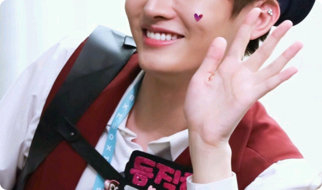 My brother's friend is my boyfriend? thumbnail