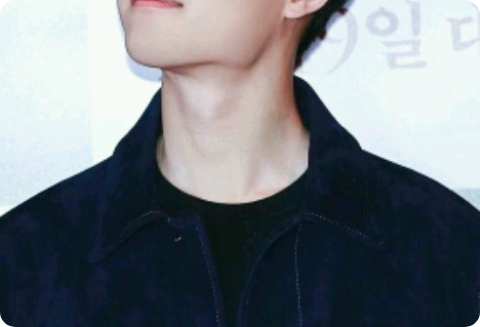 인형이된 디오 thumbnail