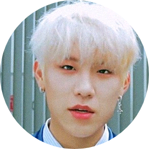 박우진  image