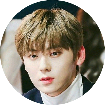 황민현 image