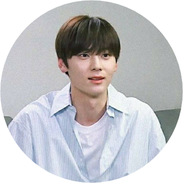 황민현 image