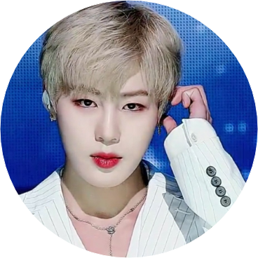 하성운 image