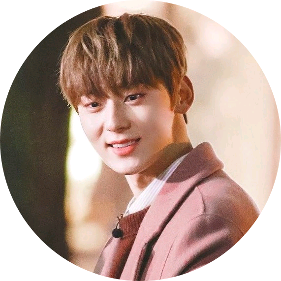 황민현 image