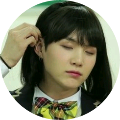 윤지 image