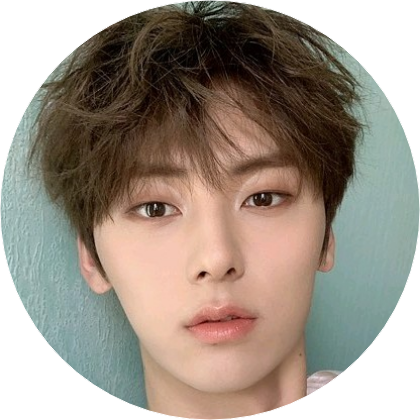 NO17(황민현) image