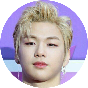 반신(강다니엘) image