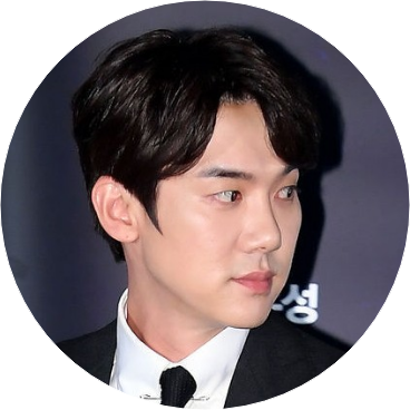 선생님(유연석) image