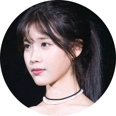 하늘의 신(아이유) image