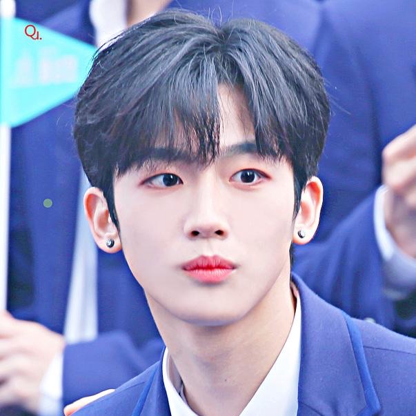 요한 image