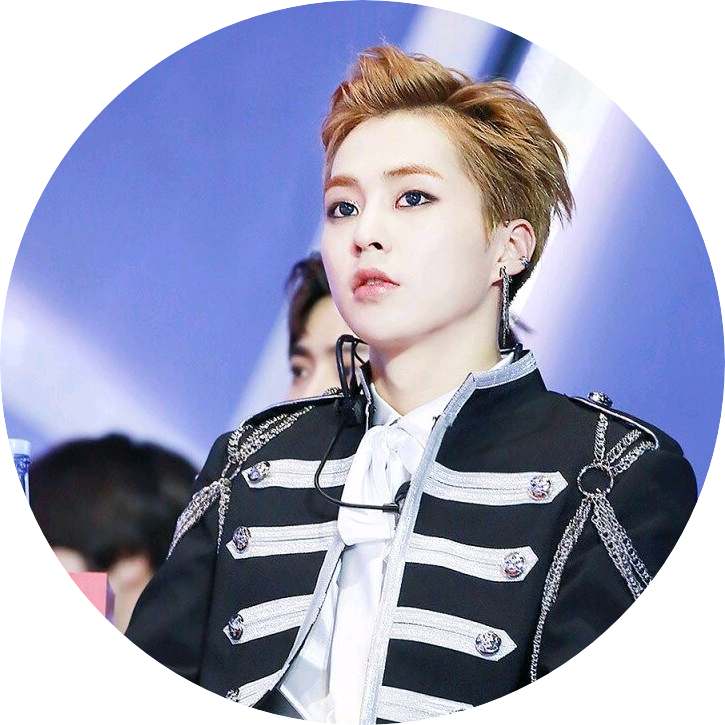 시우민(김민석) image