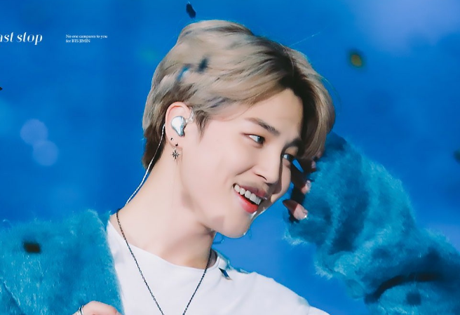 Jimin berteman dengan ARMY favoritnya. thumbnail