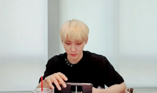 엡식들만단편 thumbnail