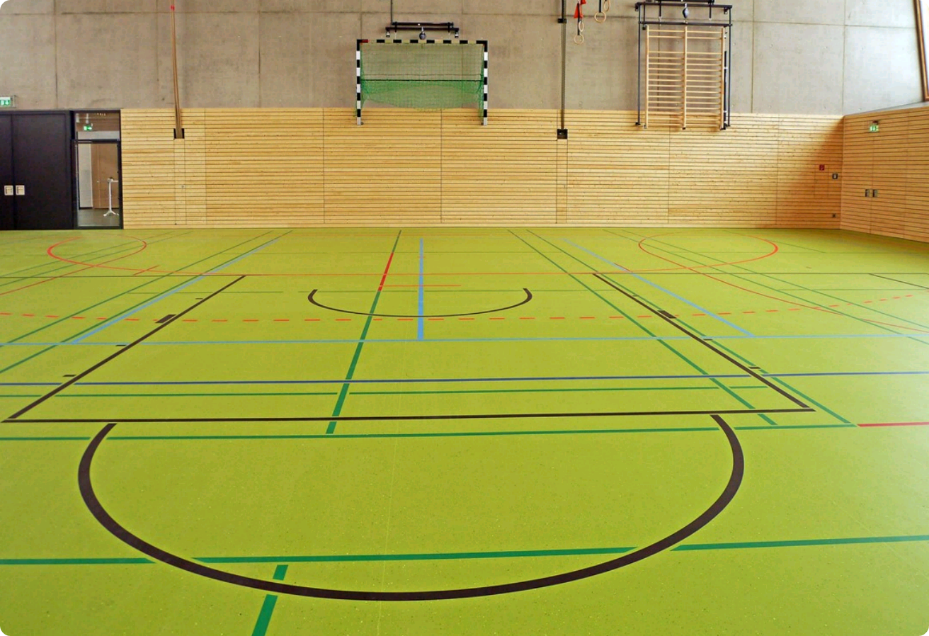 Due uomini a cui piace una donna thumbnail