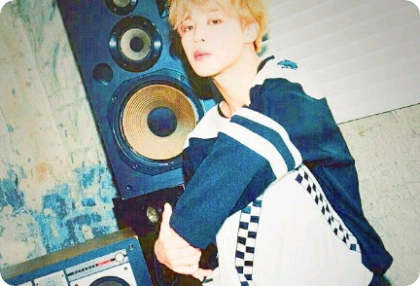 A member of an organization who works in the morning and works individually in the evening thumbnail