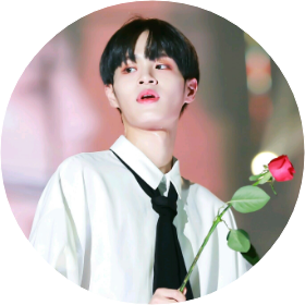 이대휘 image