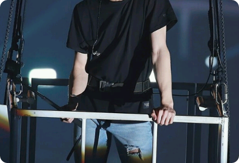 【比赛】我们在游乐园相遇。 thumbnail