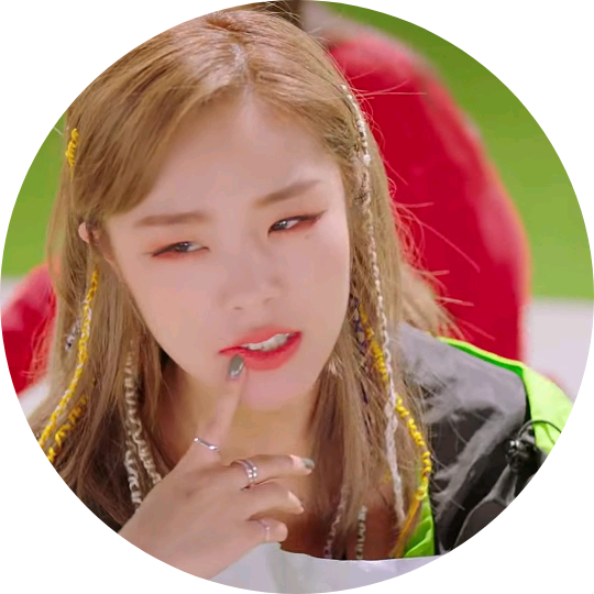 정휘인 image