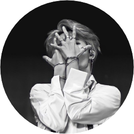 박지민(뱀파이어) image