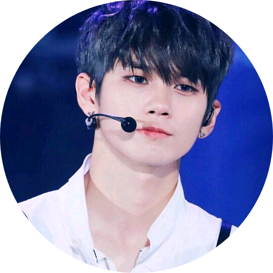 옹성우 image