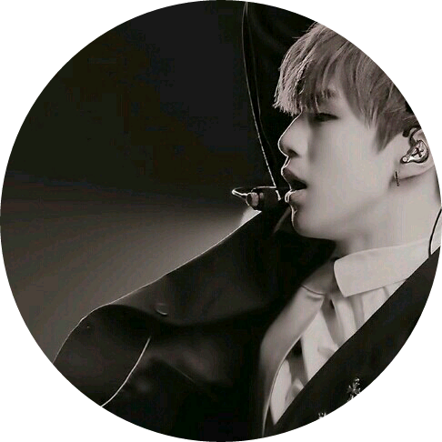 강다니엘(18살) image