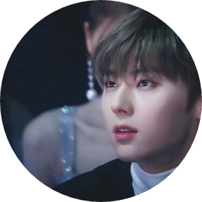 황민현(19살) image