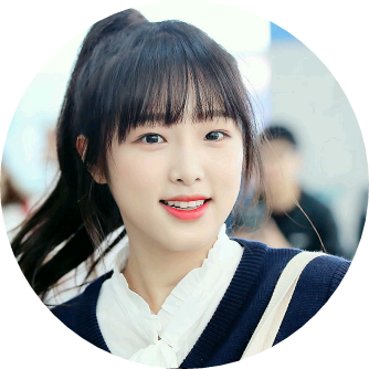 최예나(18살) image