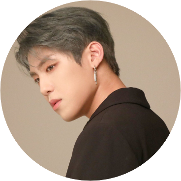 박 우 진 image