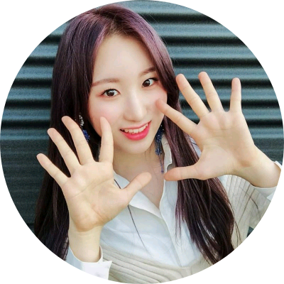이채연 image