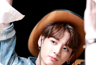 어쩔수 없어...우린 운명인가봐.... thumbnail