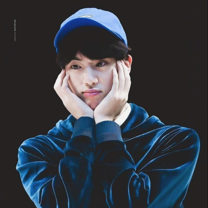 김석진 image