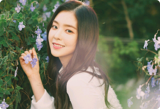 Tidak ada gadis yang secantik aku. thumbnail