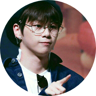 미술학원 선생님 image