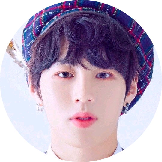 하성운(14살) image